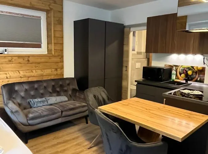 Bernstein - Regina Lejlighed *